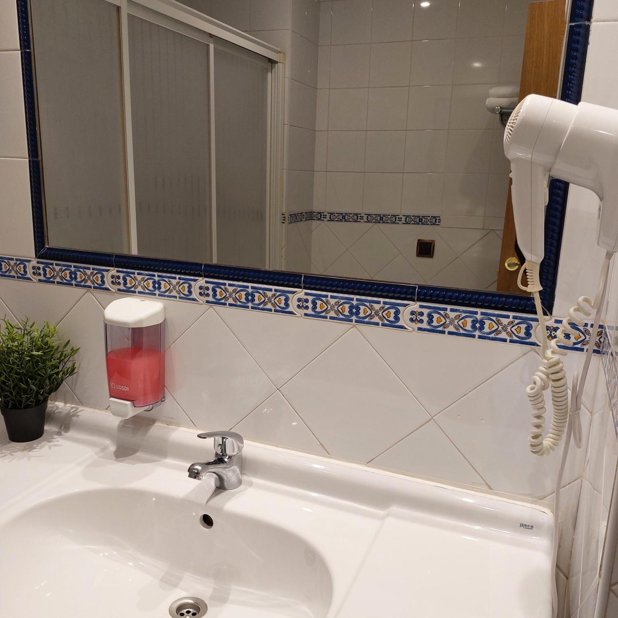 Chambre Triple Confort avec Douche